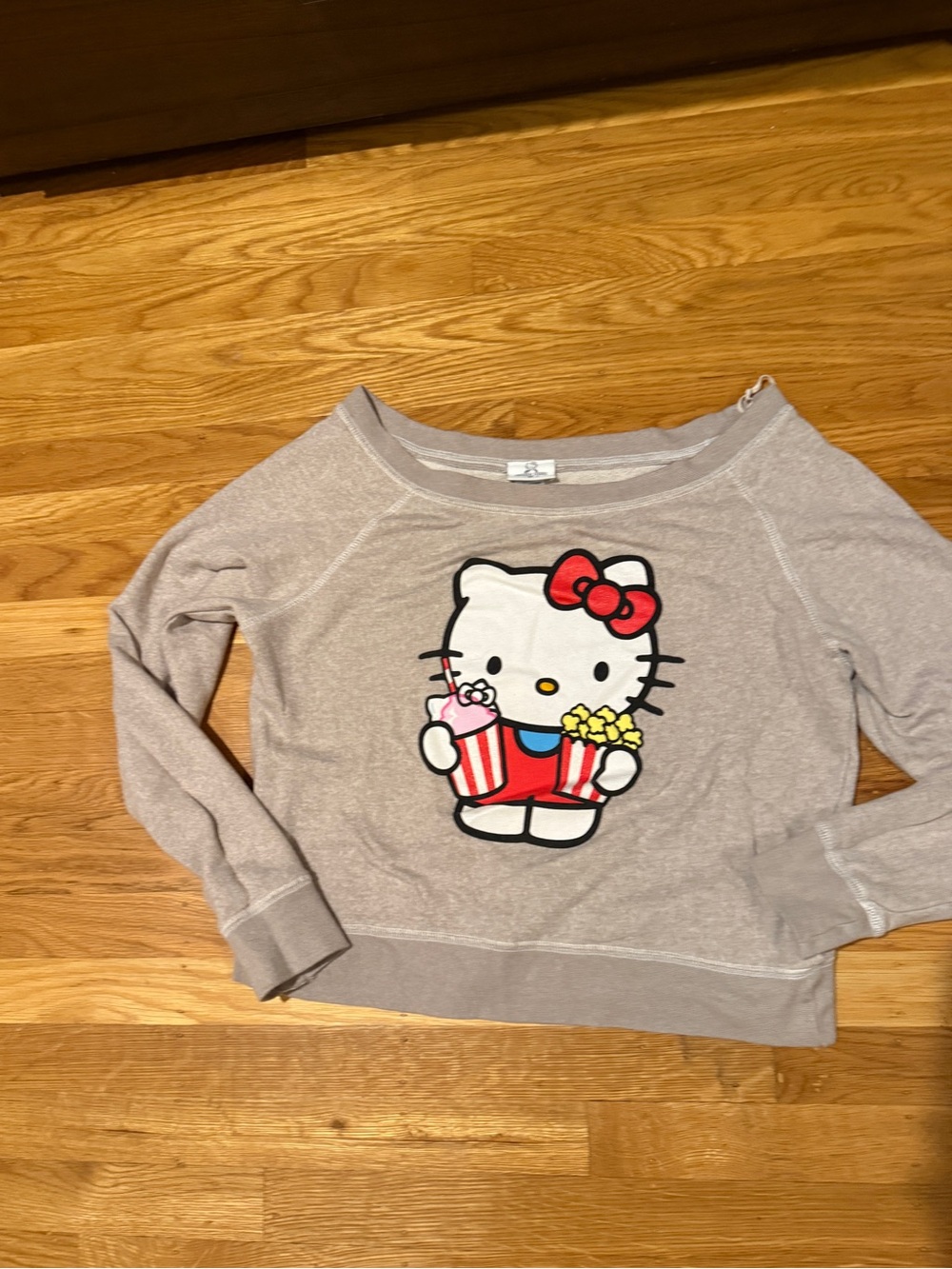 Universal Gray Hello Kitty Sweatshirt with Popcorn Graphic